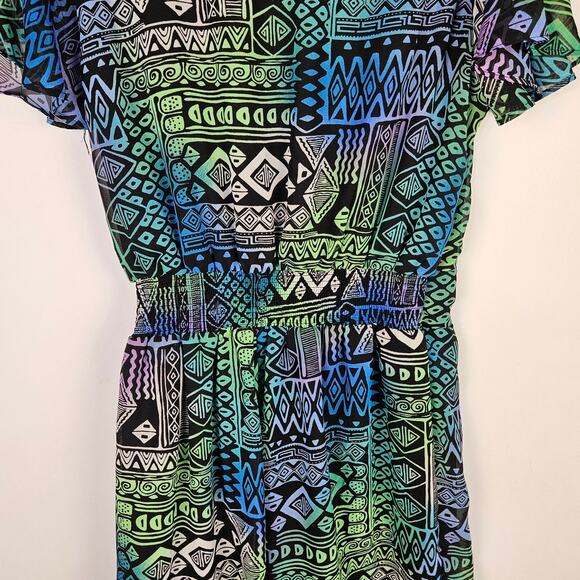 HALO Short Sleeve Romper SIze Medium Deep Plunge V Neck Wrap Style TIe - Picture 7 of 10